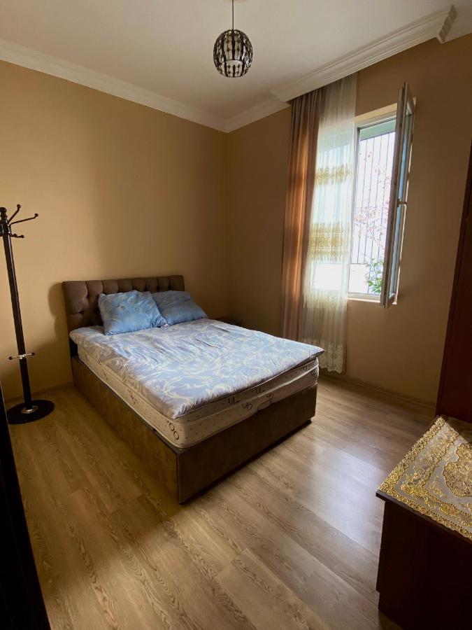 Family Home Batoumi Extérieur photo