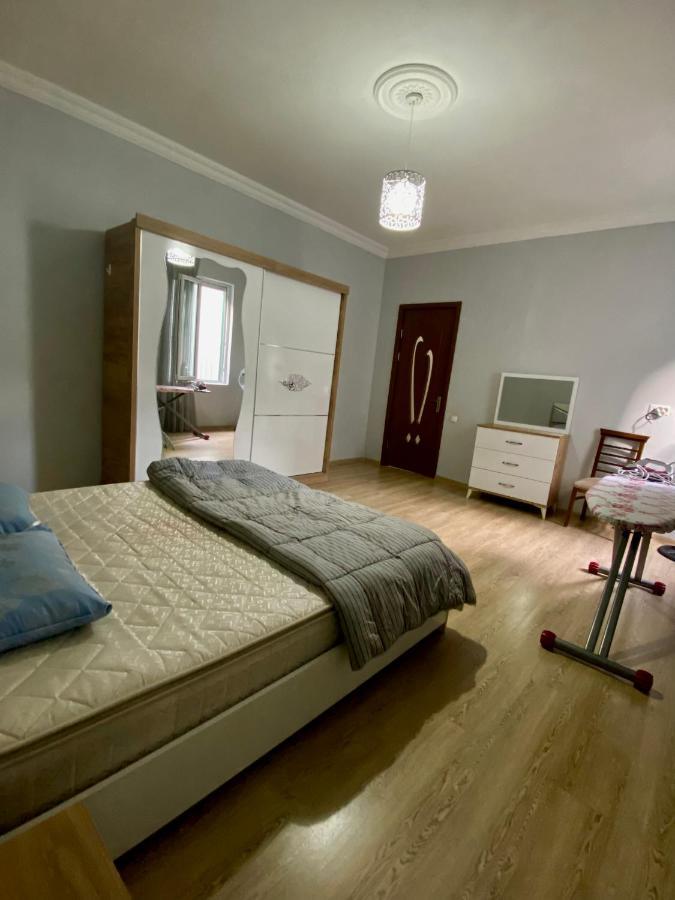 Family Home Batoumi Extérieur photo